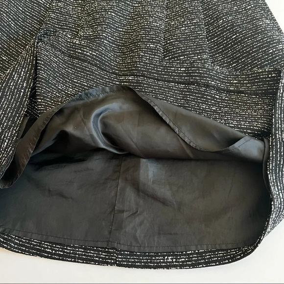 𝅺Halogen black and ivory tweed zipper back pockets mini skirt size 4 - Picture 5 of 12